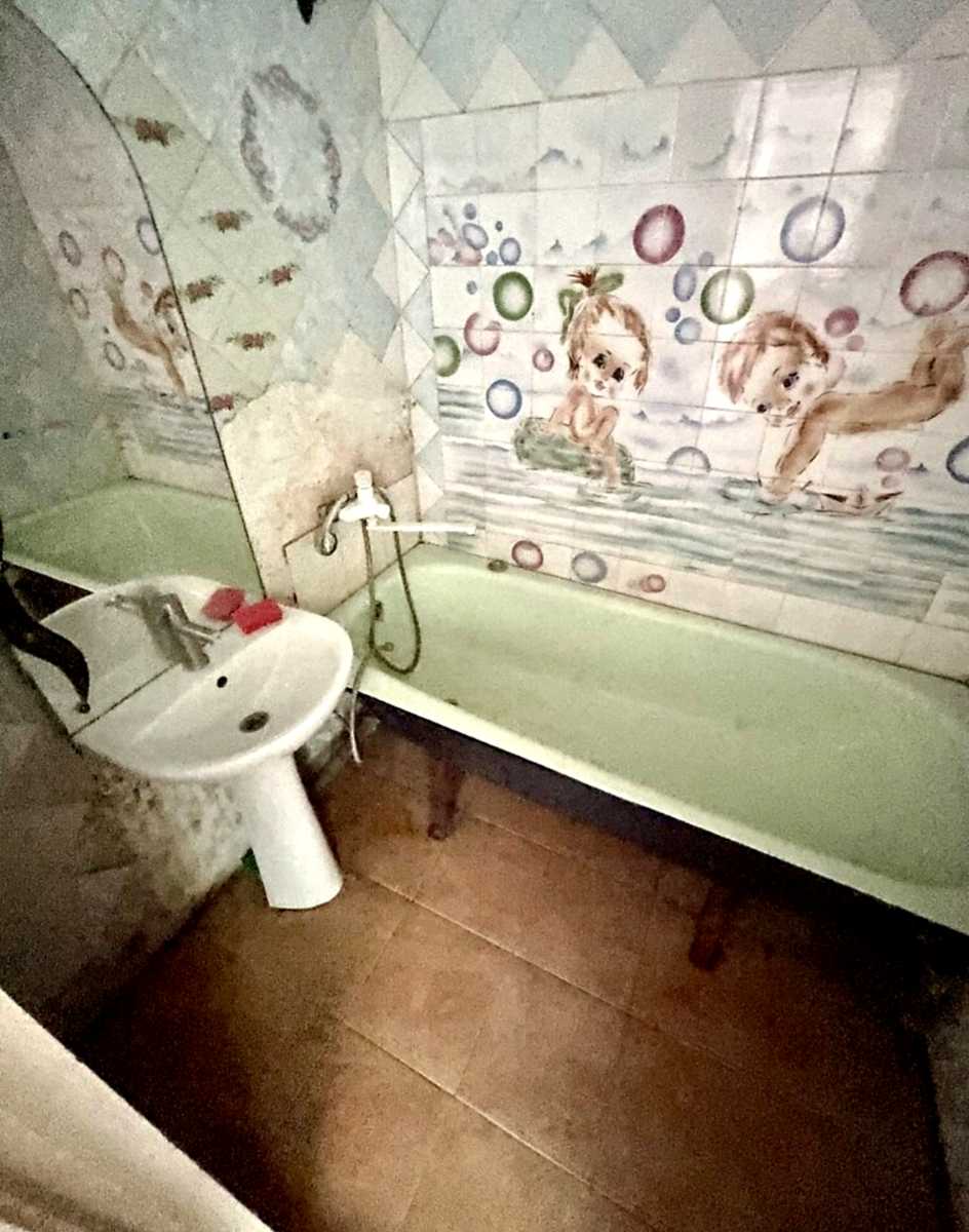 1874664527093845