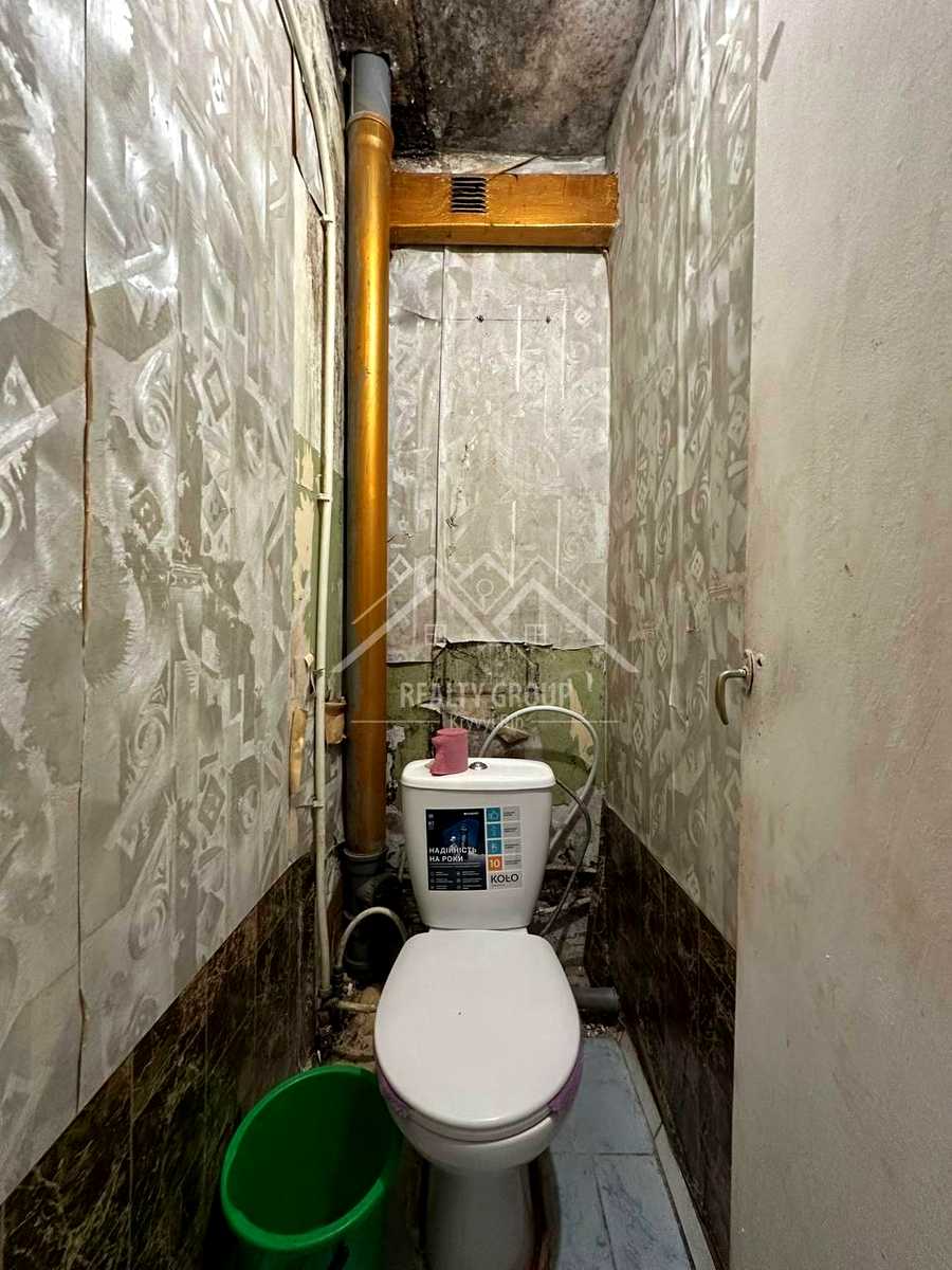 1874665070584319