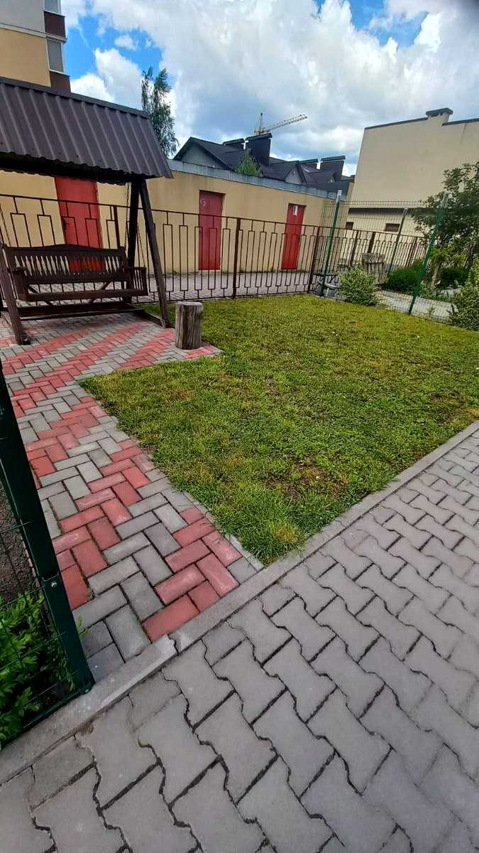 1874665121148428