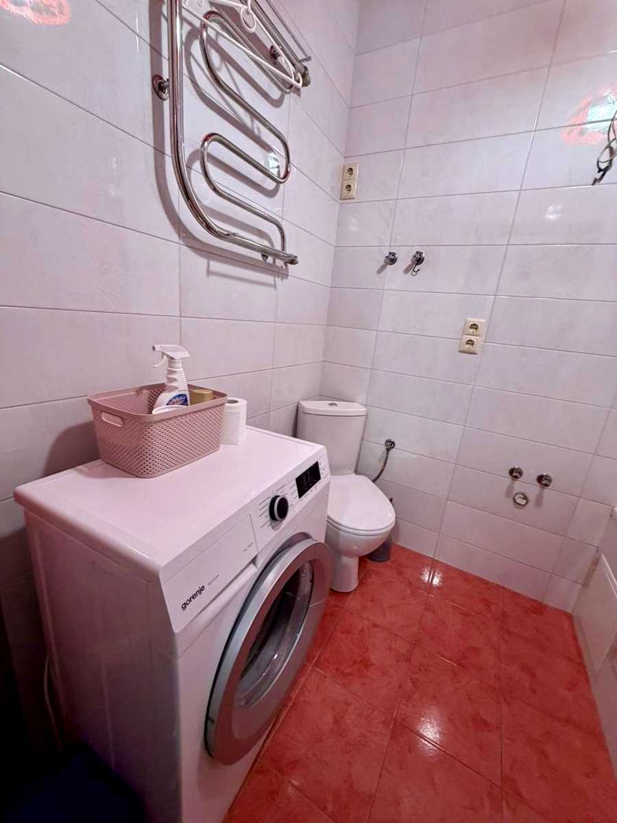 1874670522663986