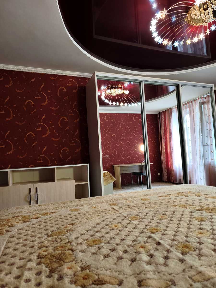 1874671186070886