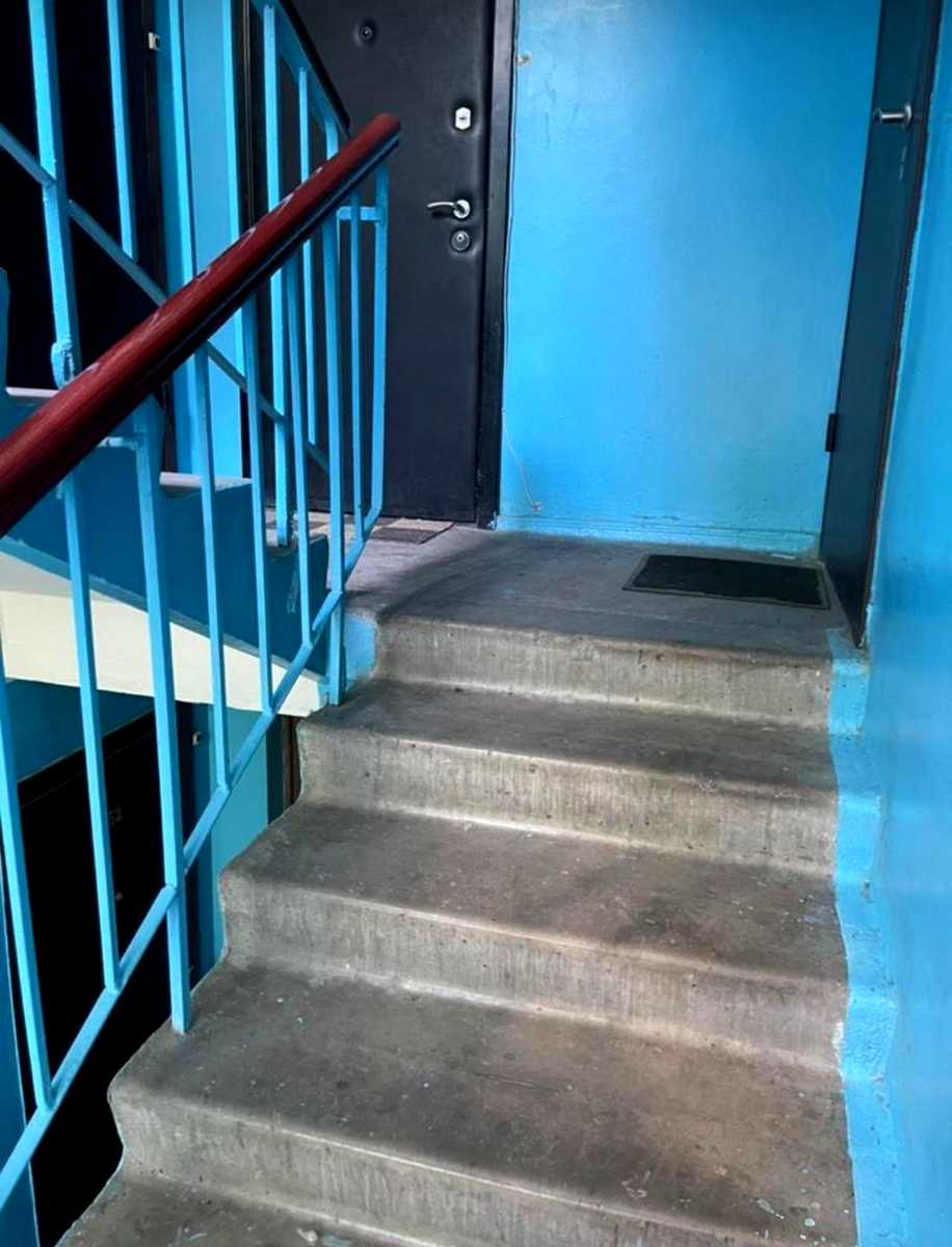 1874673522176375