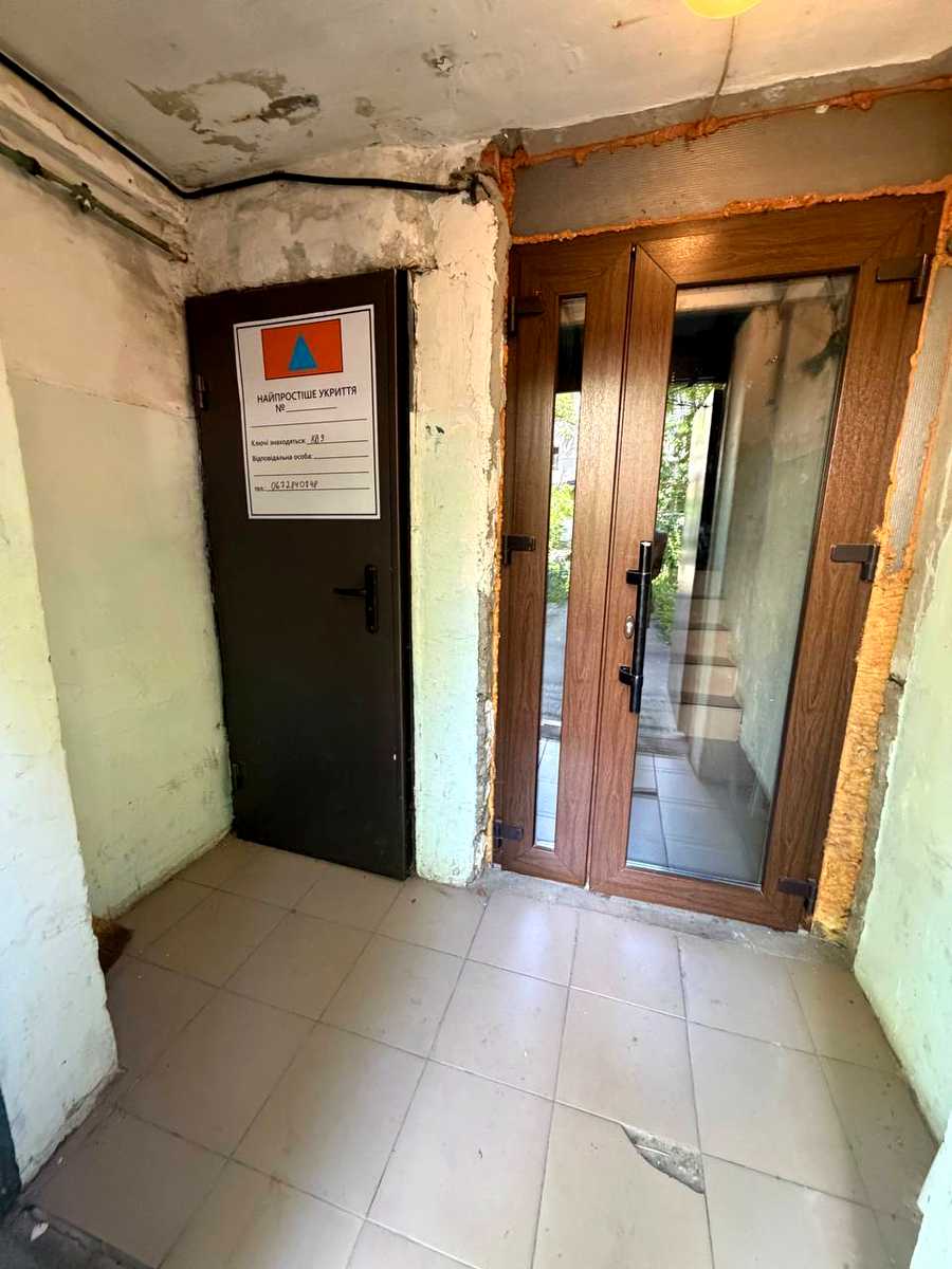 1874675345383036