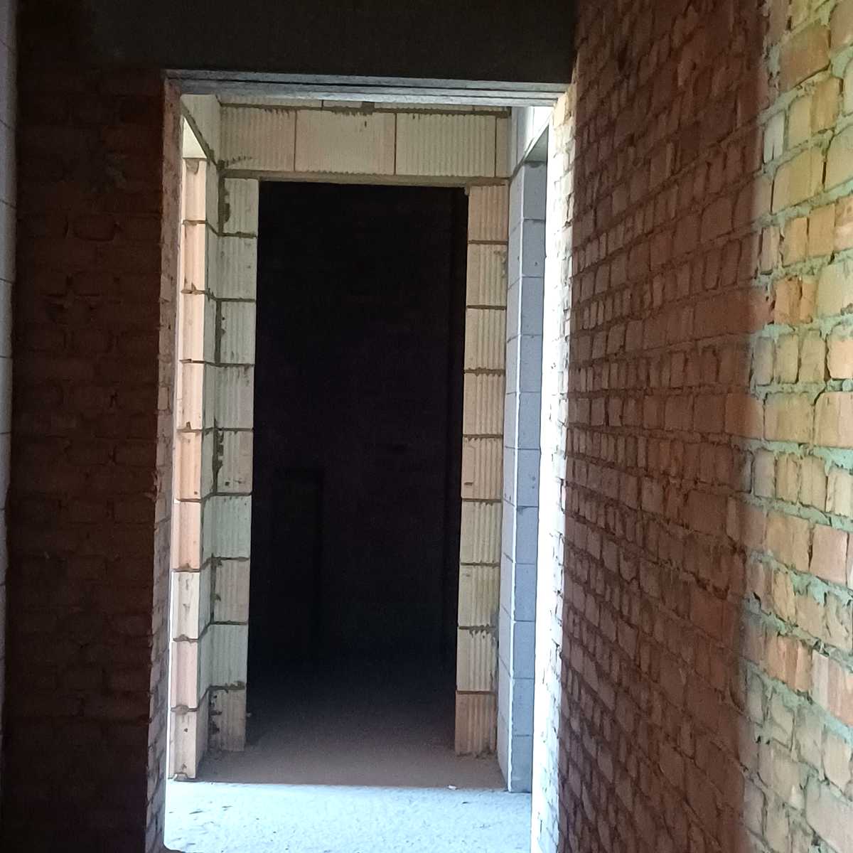 1874675736400500