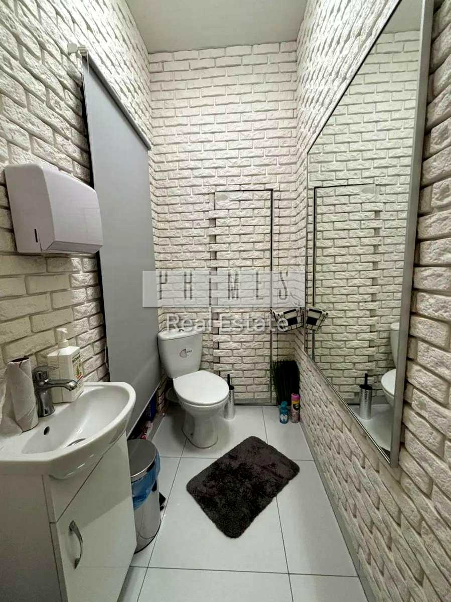 1874675894100951