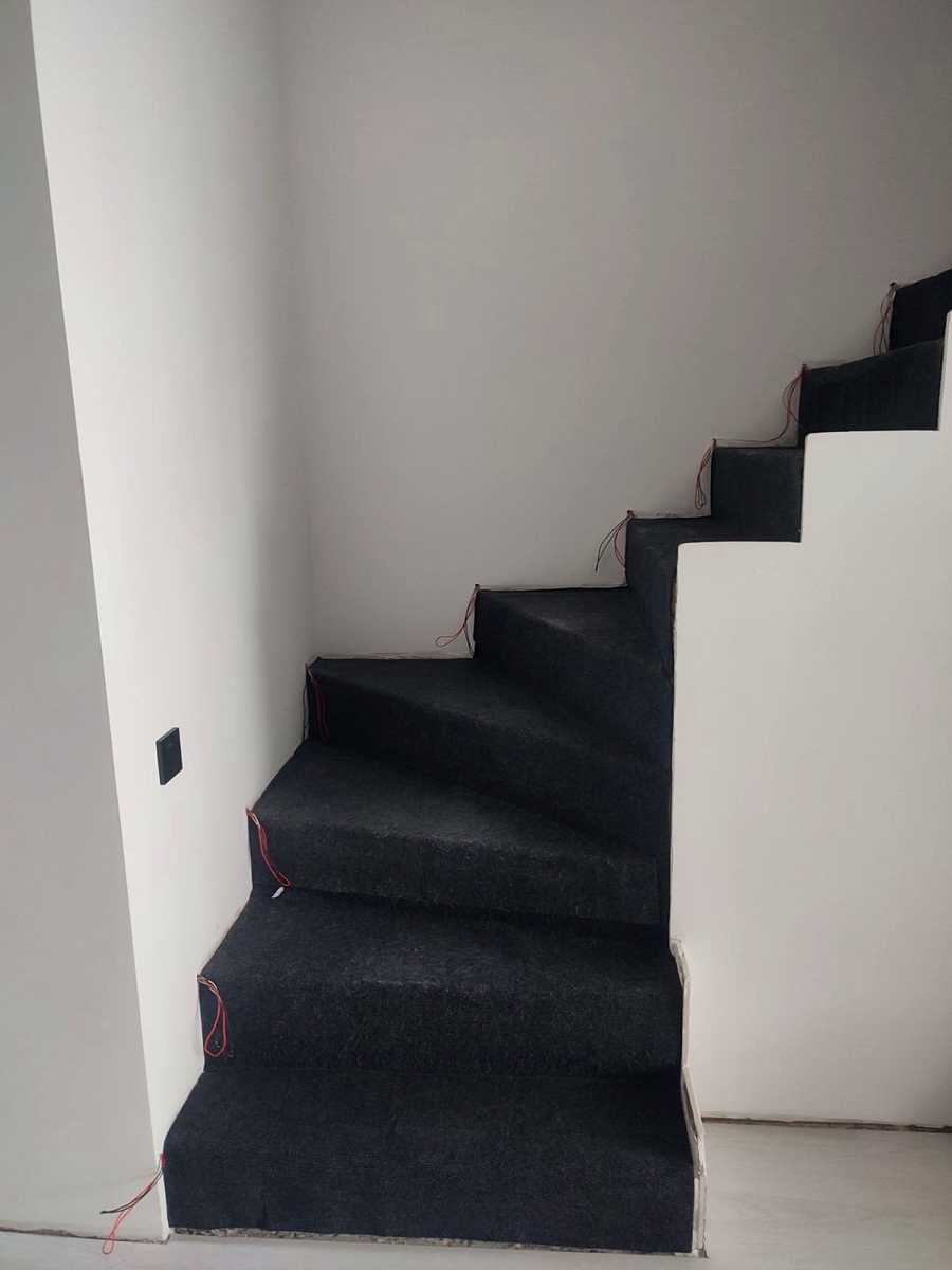 1874676507949897