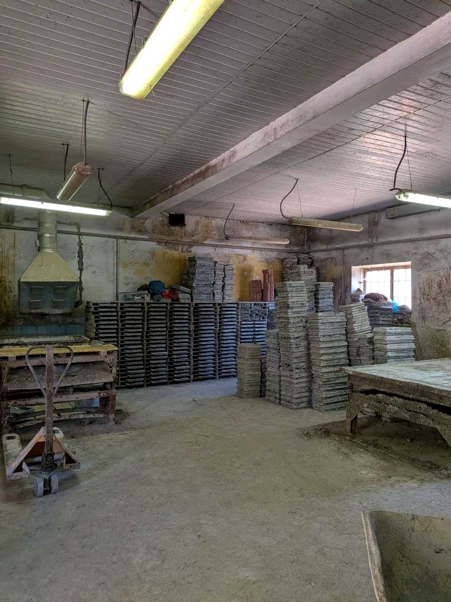 1874679233618280