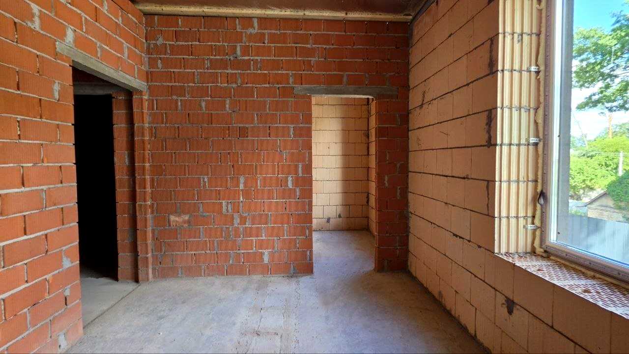 1874679309655845