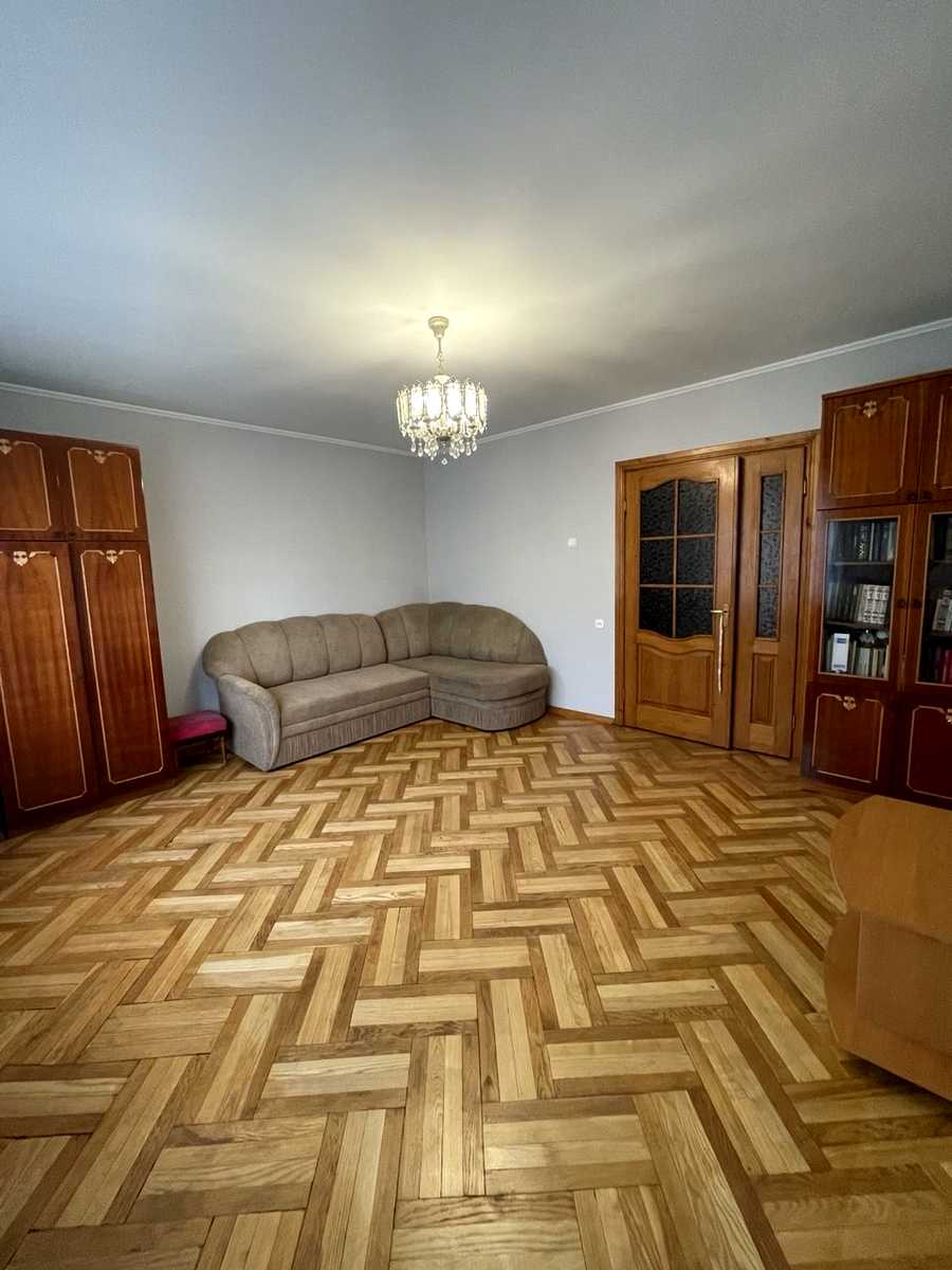1874680078778623