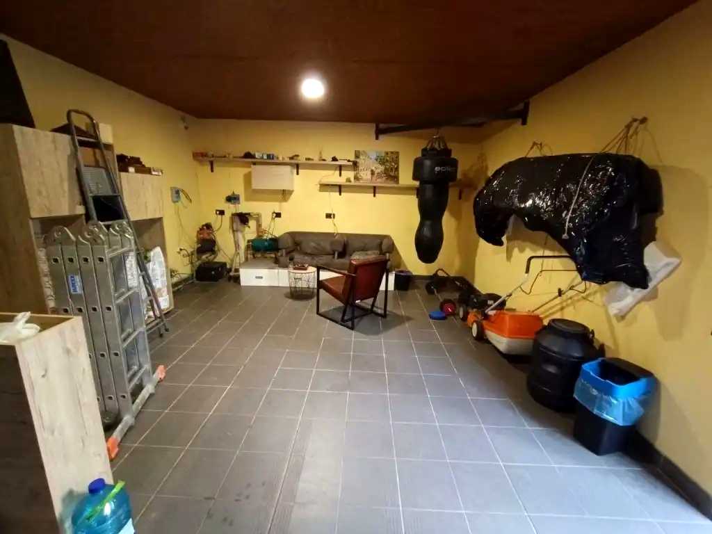 1874681567403858