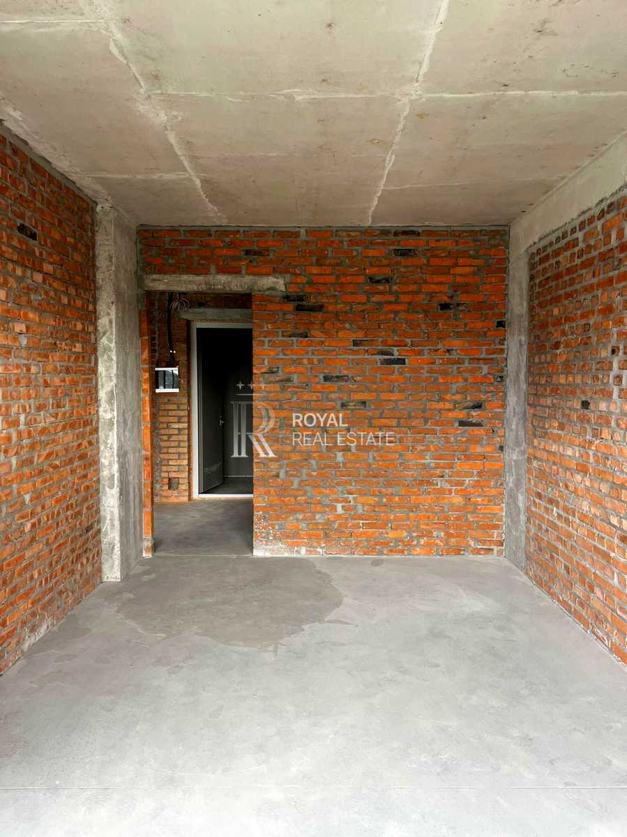 1874686338794174