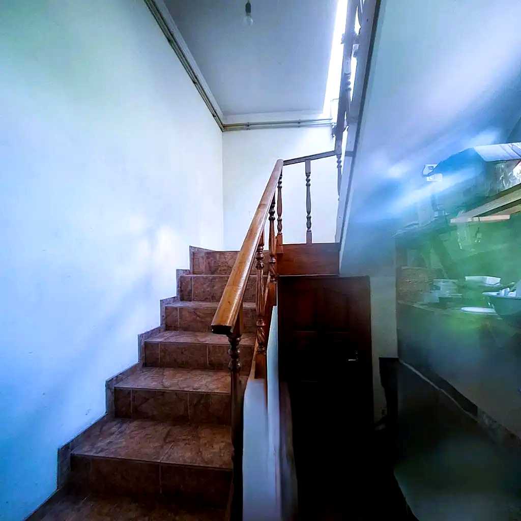 1874691230447929