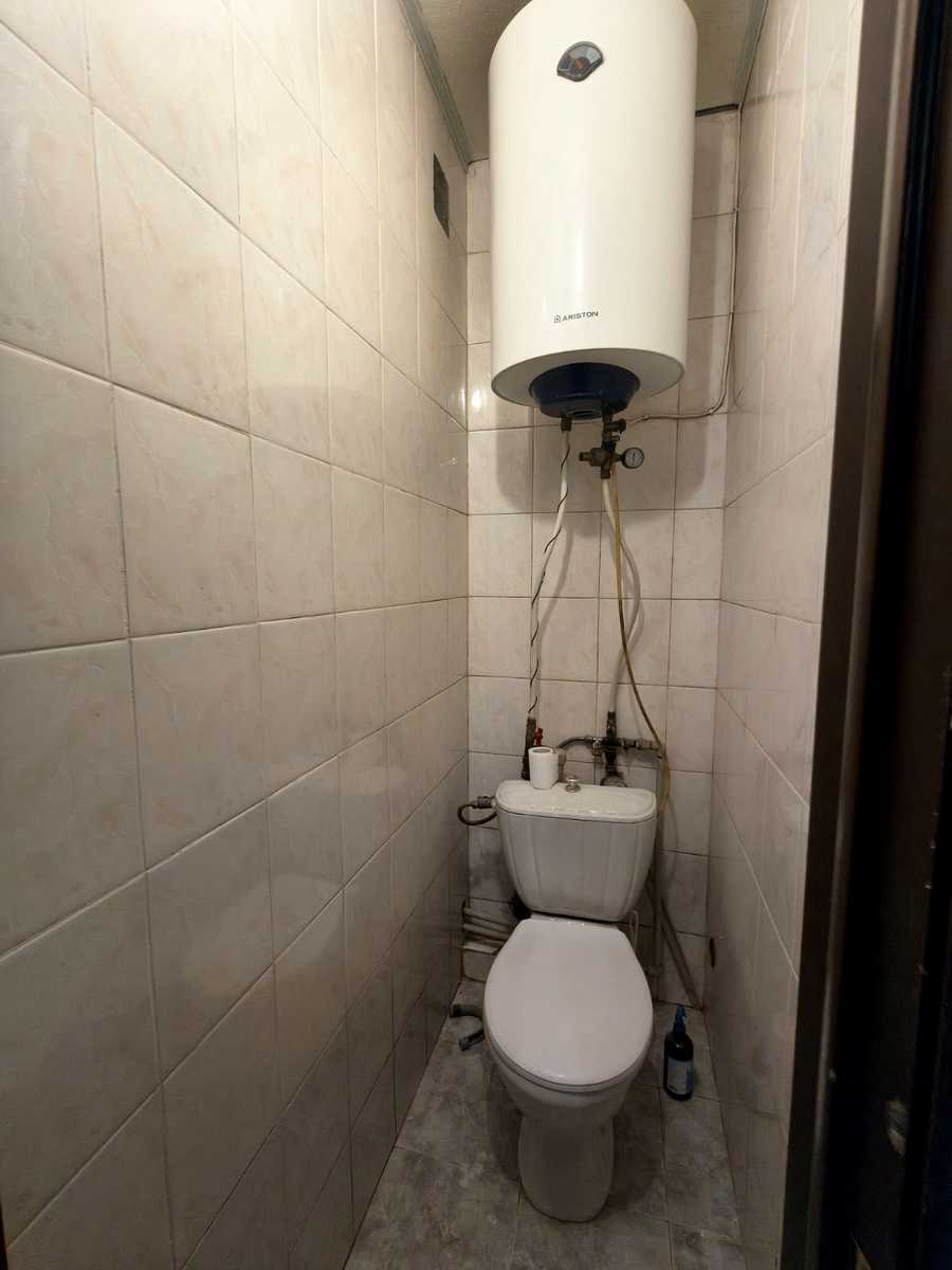 1874706316779692