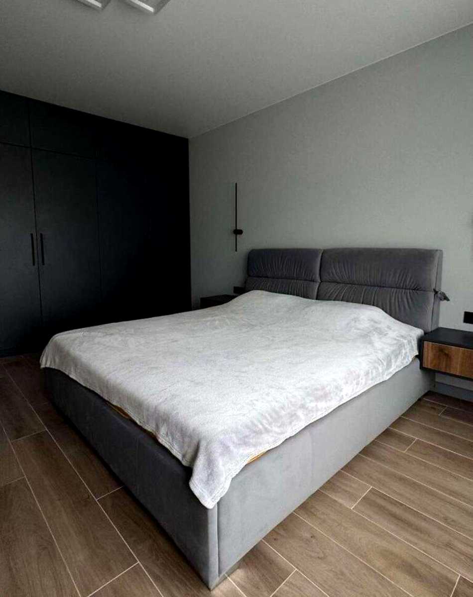 1874706583337812