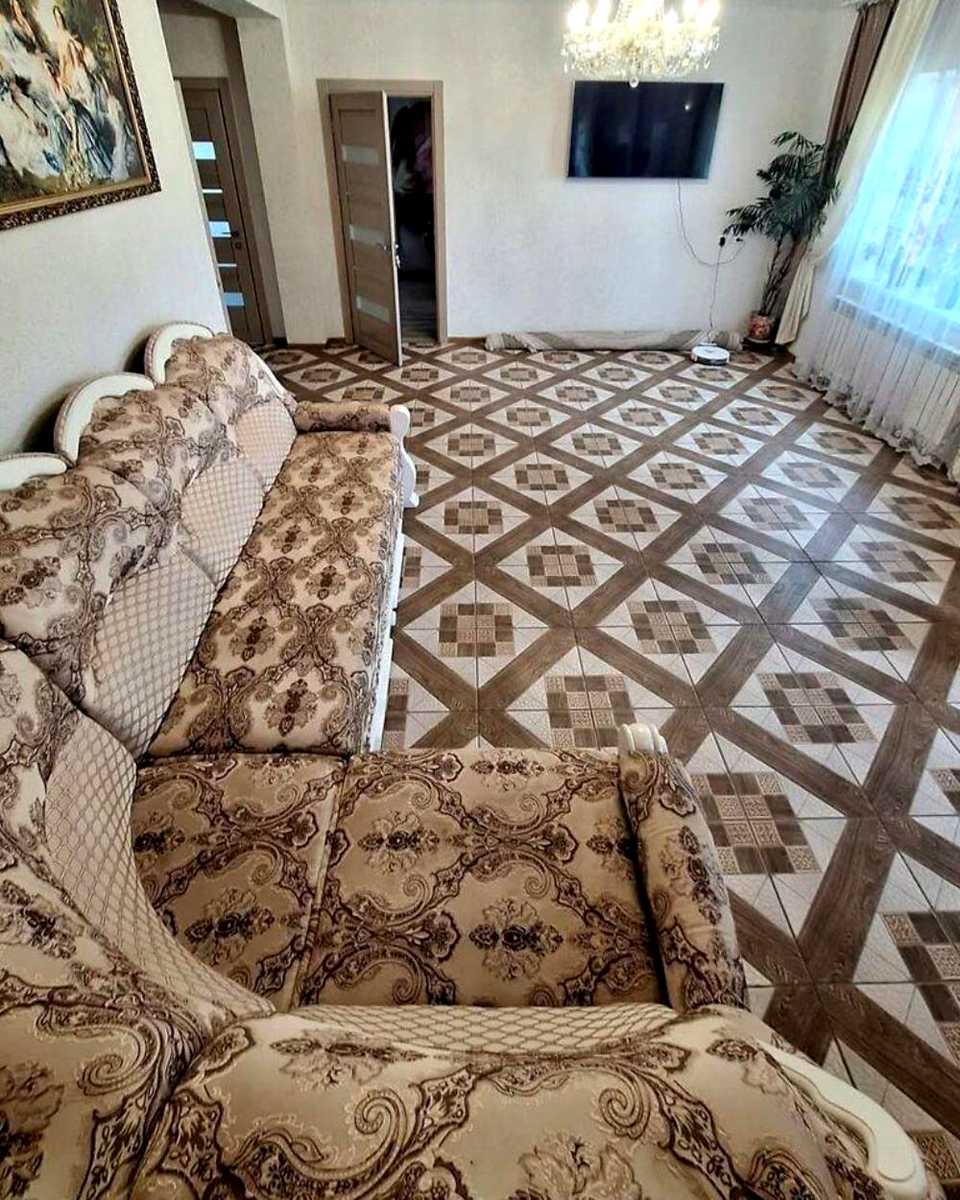 1874706843407344