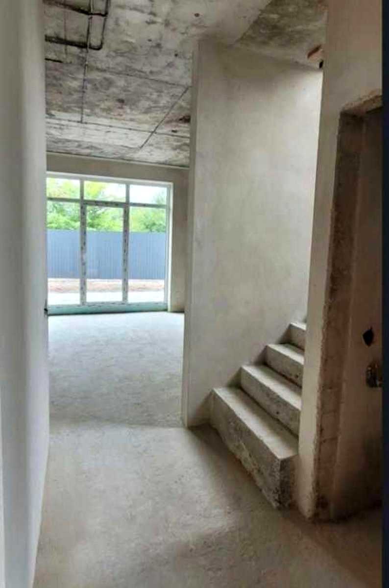1874708132110410
