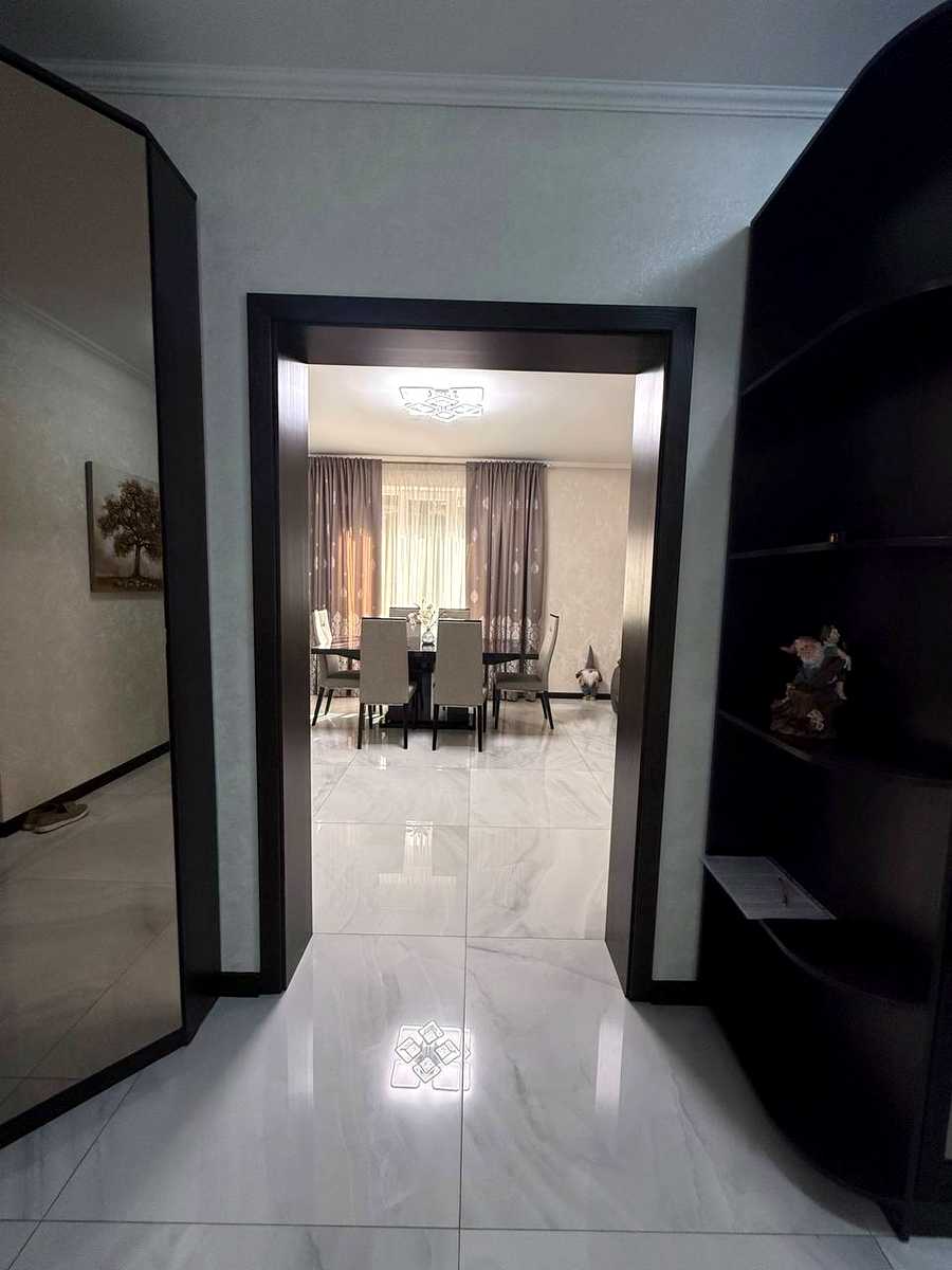 1874750438761617