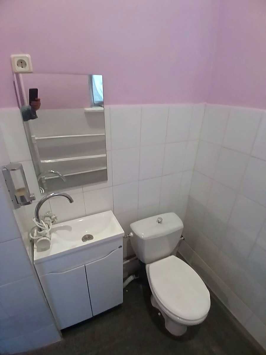1874750873468833
