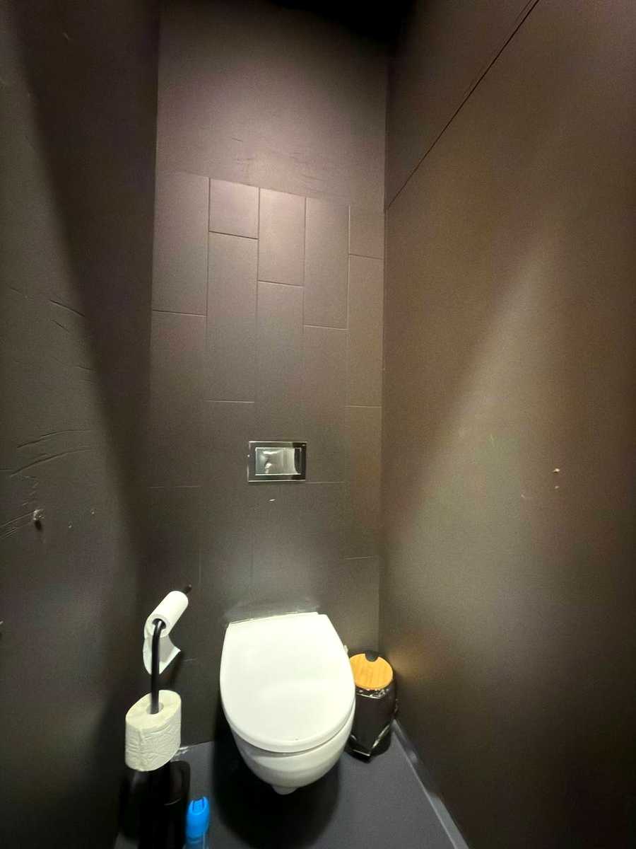 1874751107686114