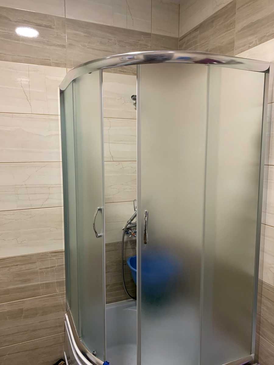 1874751117950417