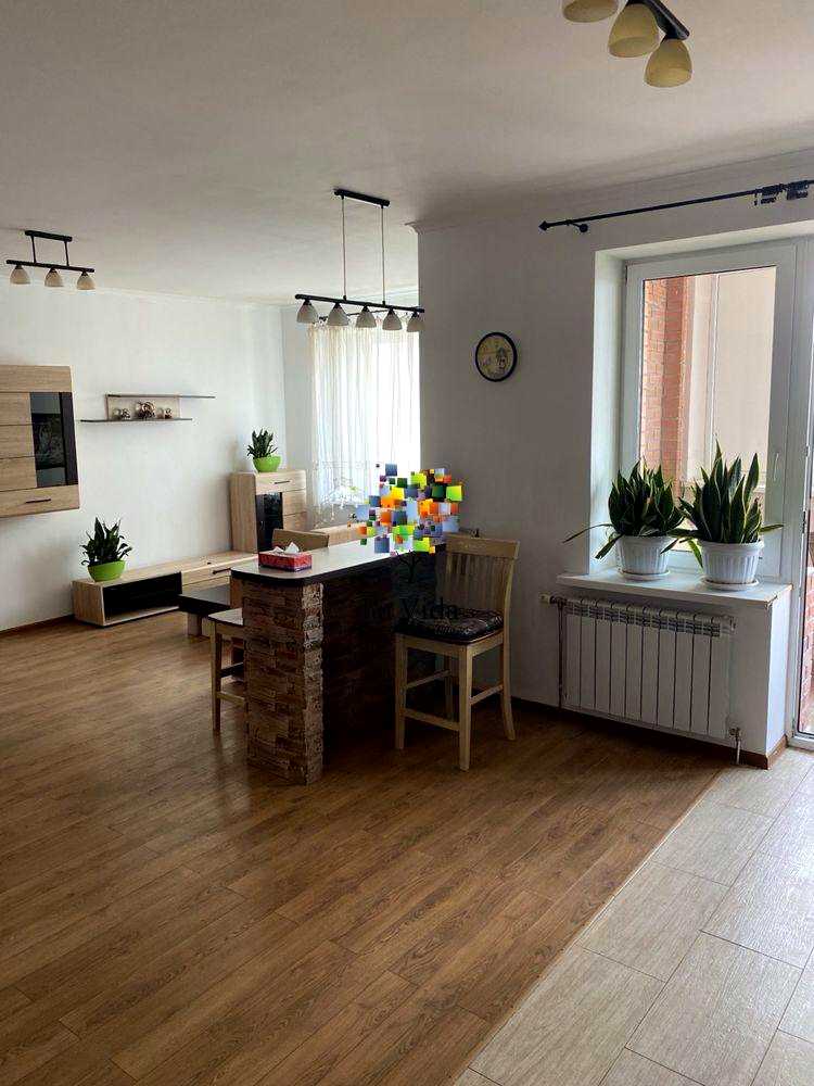 1874751562136481