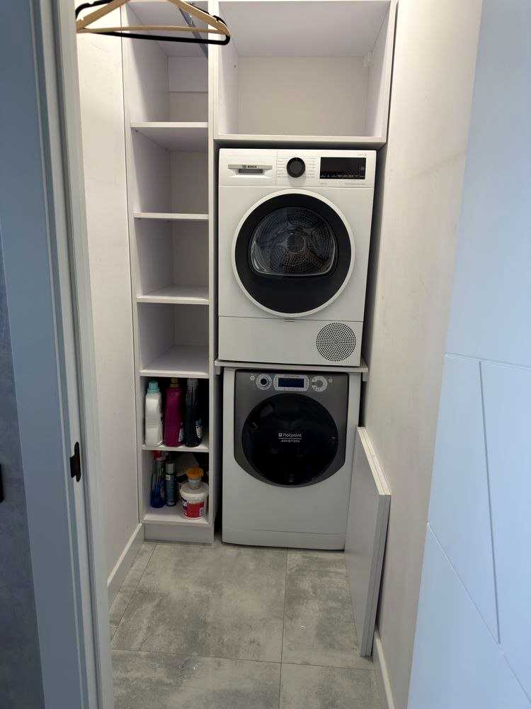 1874753087657697
