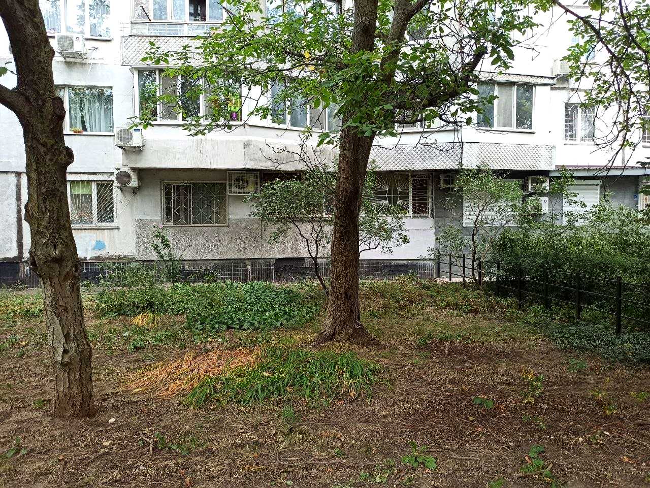 Коммерческая недвижимость по адресу (площадь 60 м²) - фото 2 Коммерческая недвижимость по адресу (площадь 60 м²) - Atlanta.ua - фото 2