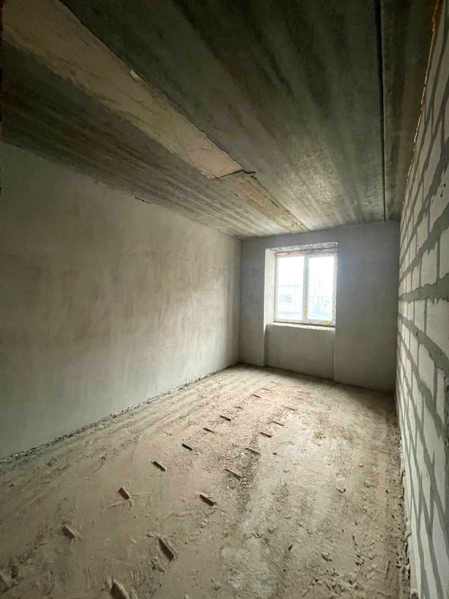 1874754769679700