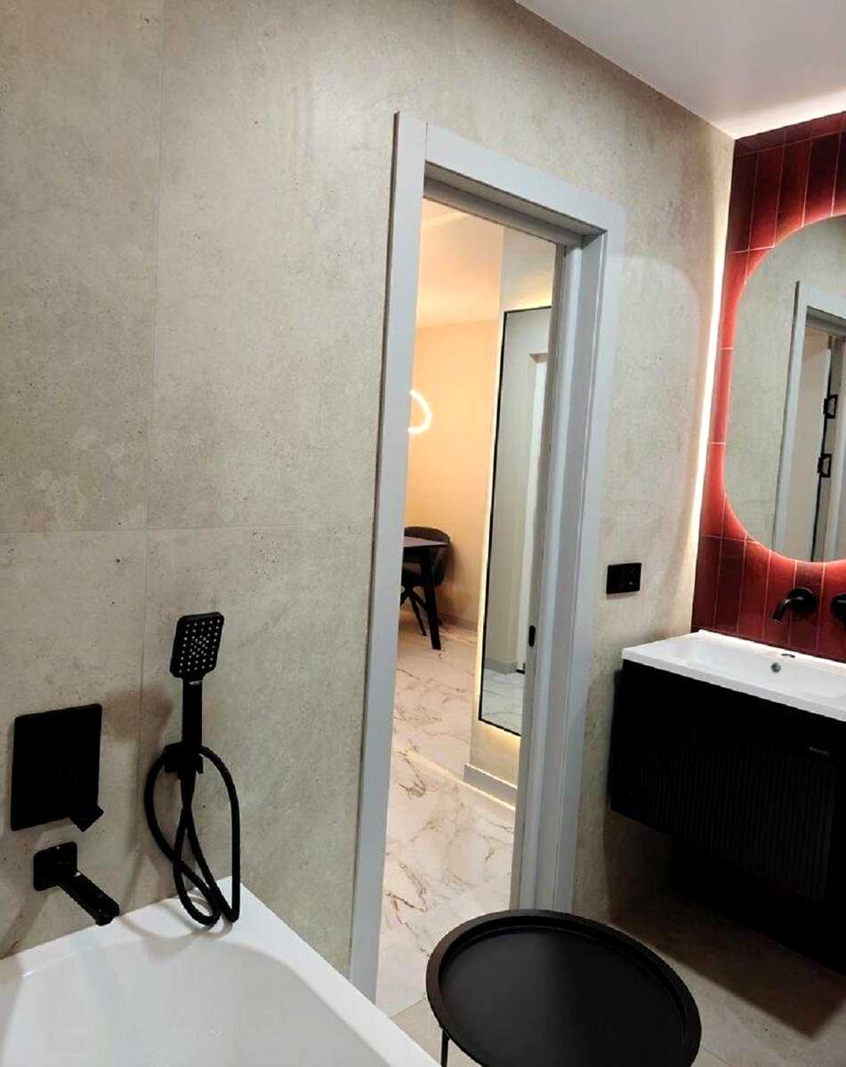 1874755507258107