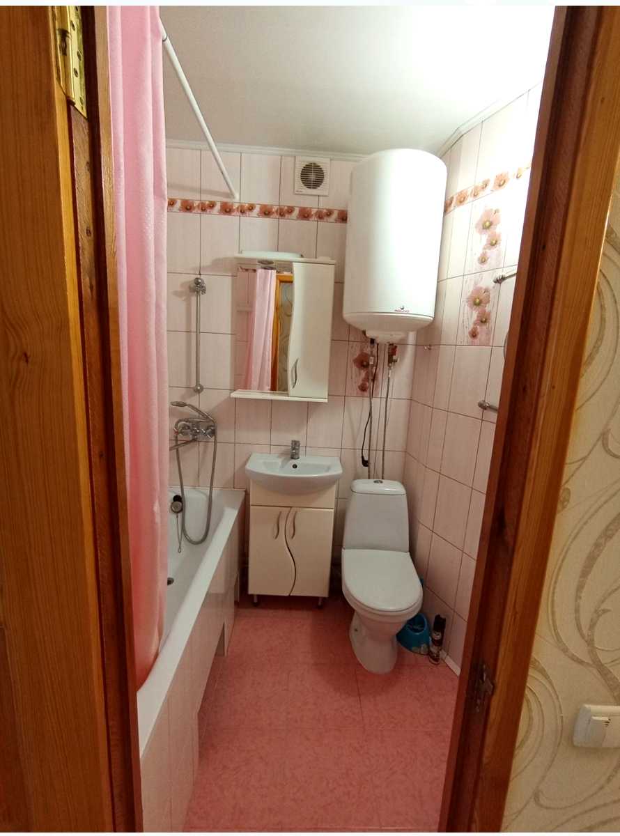 1874755790319704