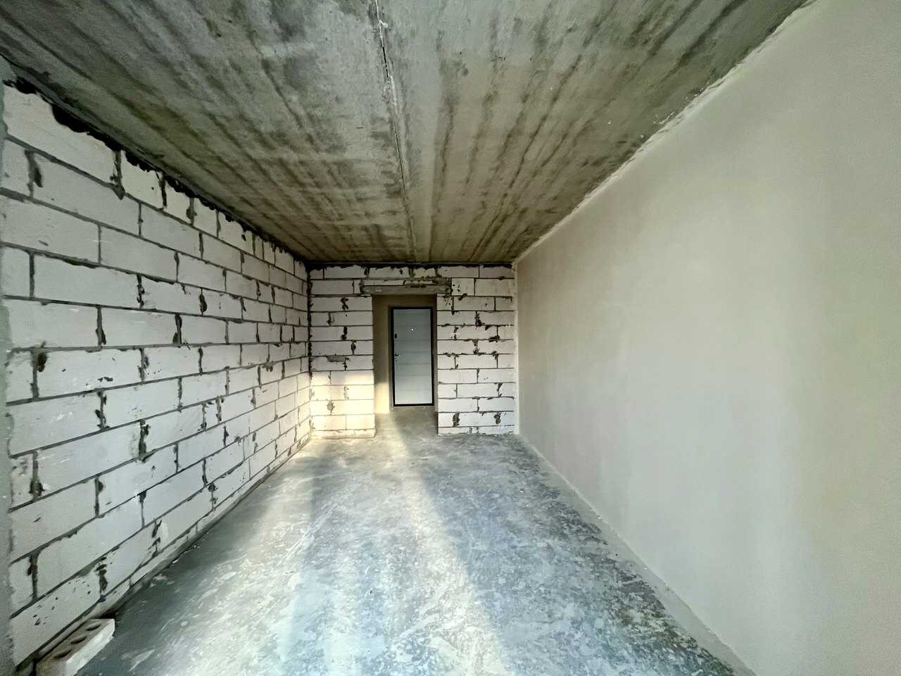 1874758451694465