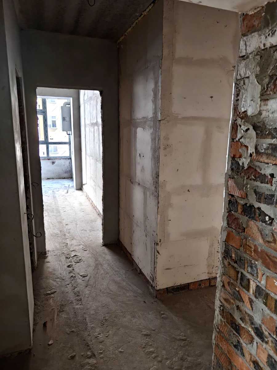 1874759932663915