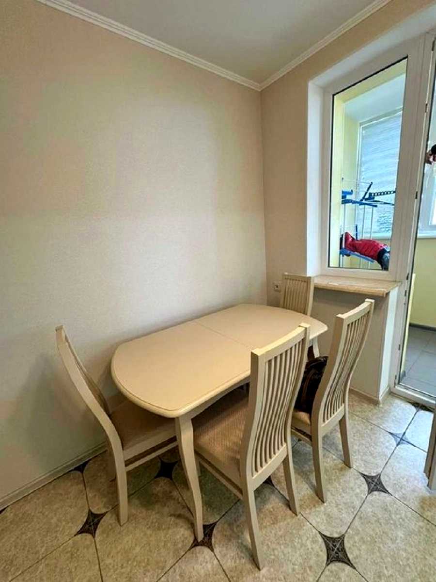 1874760507010786