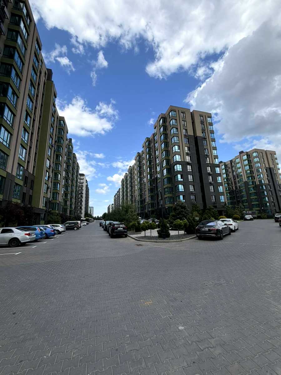 1874760874975363