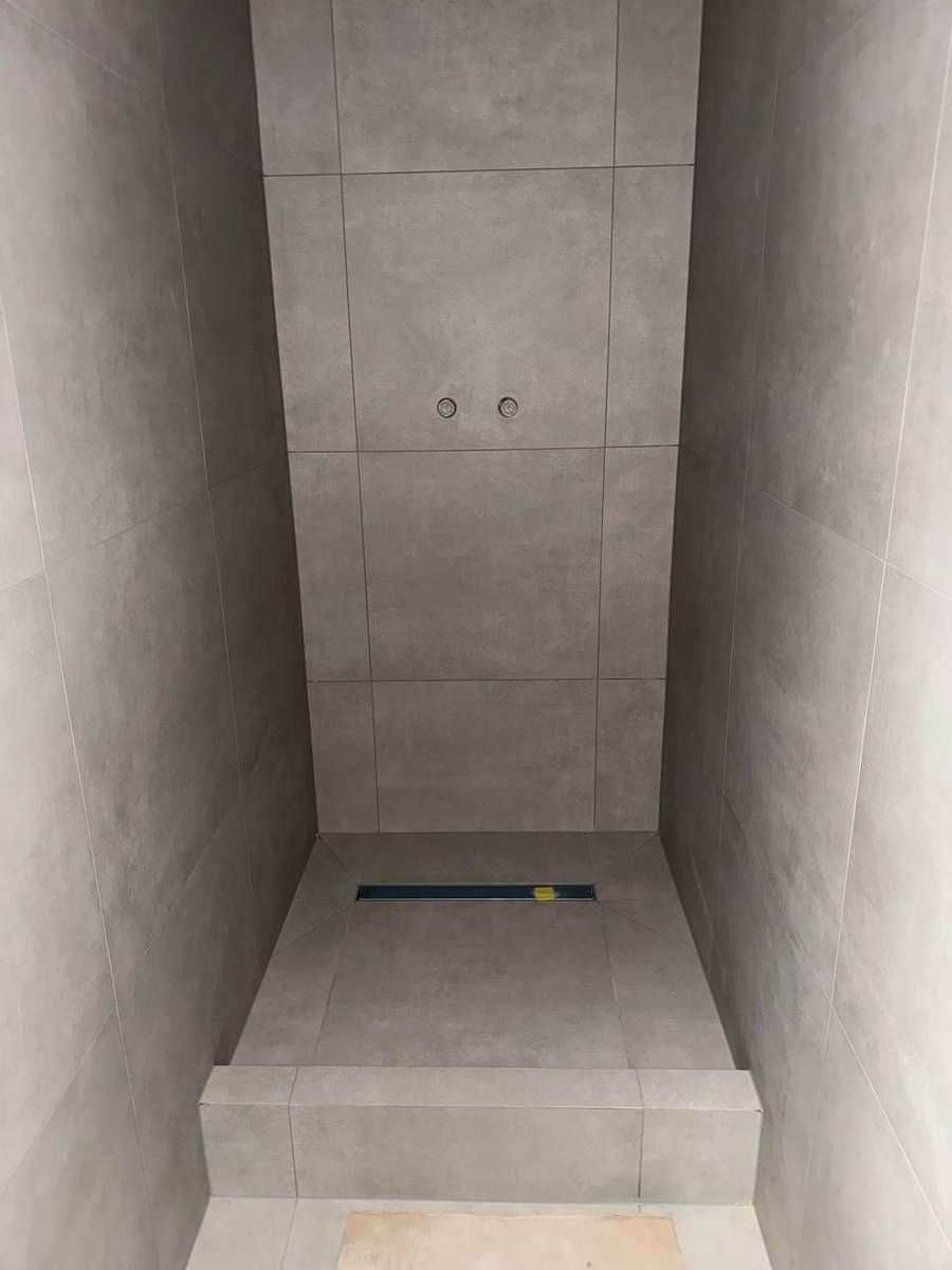 1874760874979346