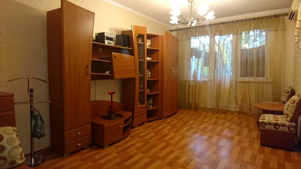 1874765745053279