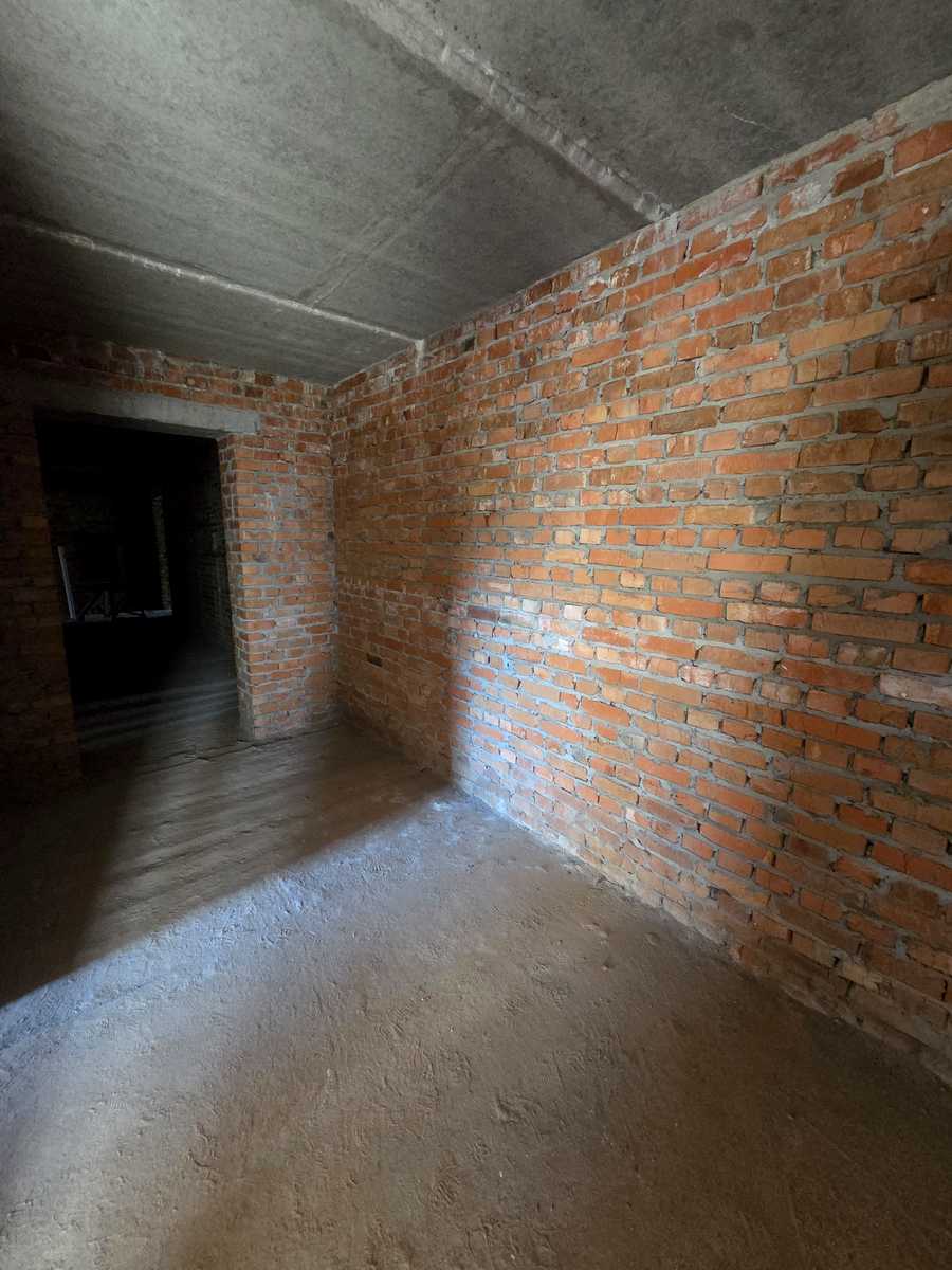 1874766028090056