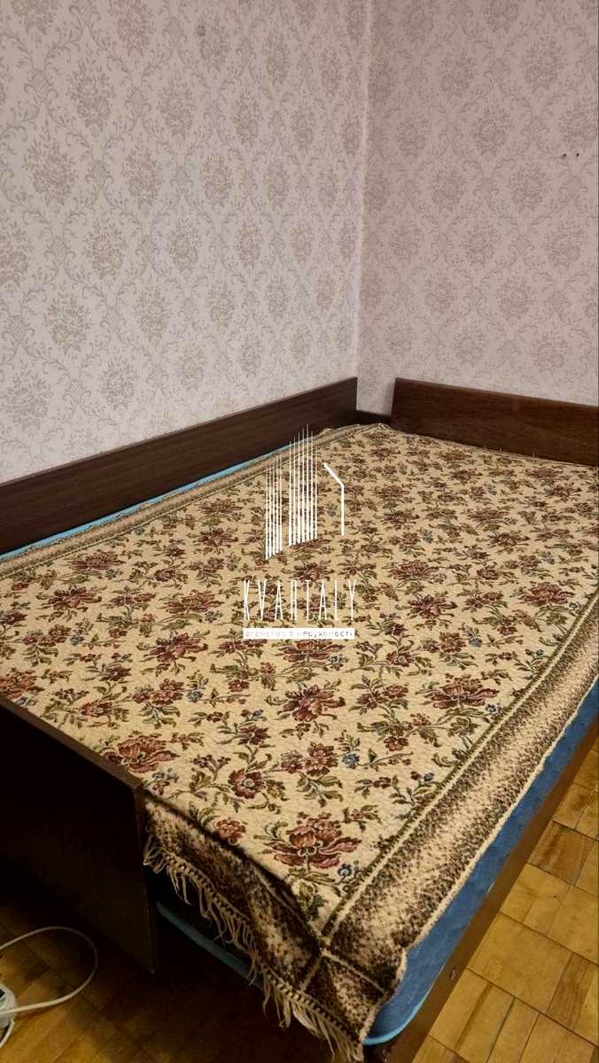 1874767145960181