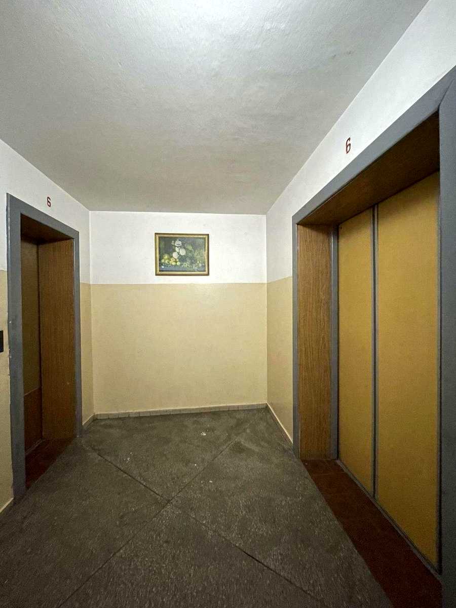 1874767875156699