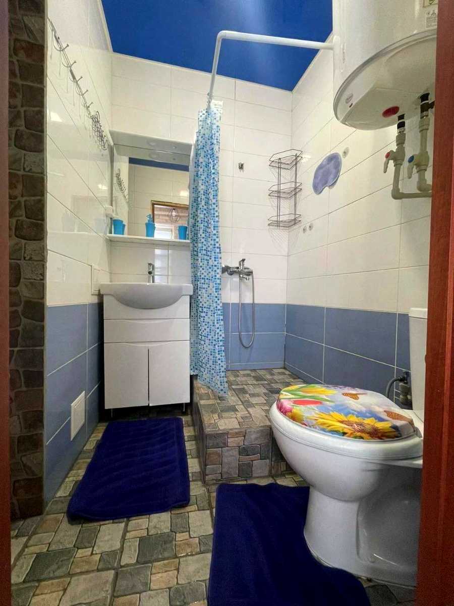 1874767950995398