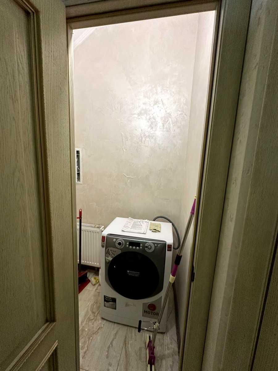 1874769798915110