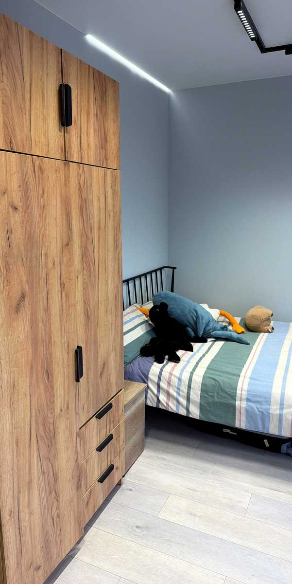 1874771158872704