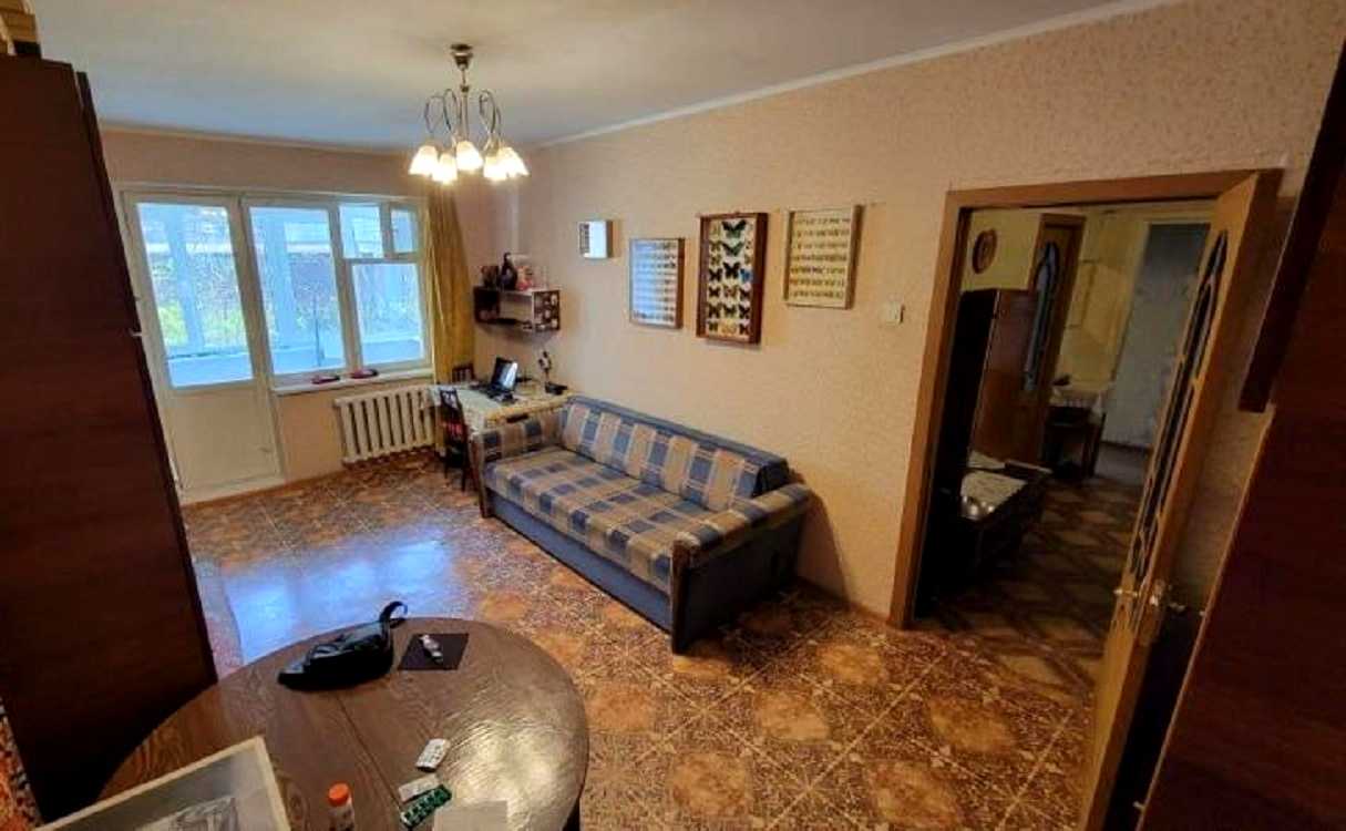 1874773548116310