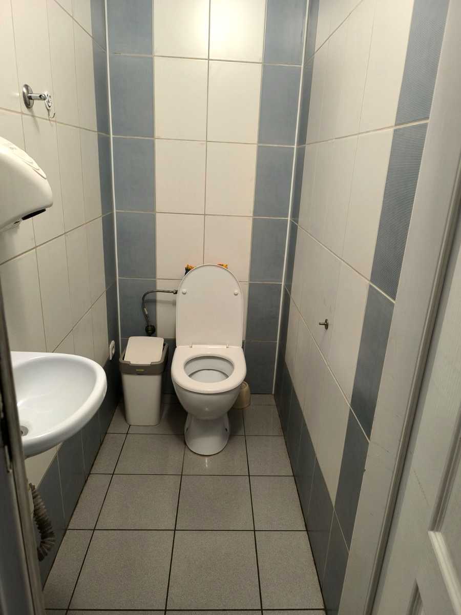 1874773636218050