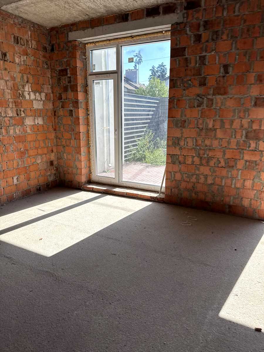 1874773750394329