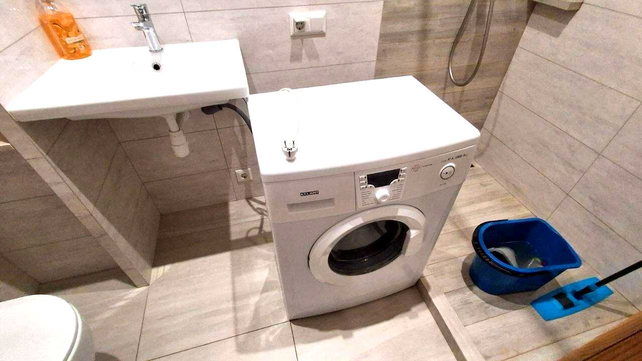 1874774255432830