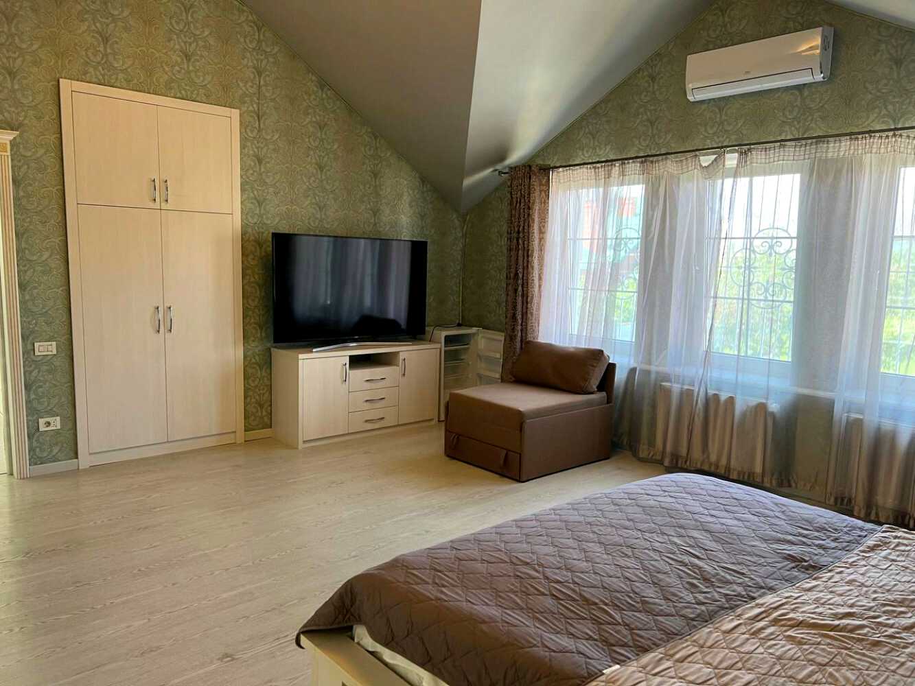 Дом по адресу (площадь 660 м²) - imageAlt 6 Дом по адресу (площадь 660 м²) - Atlanta.ua - imageAlt 6