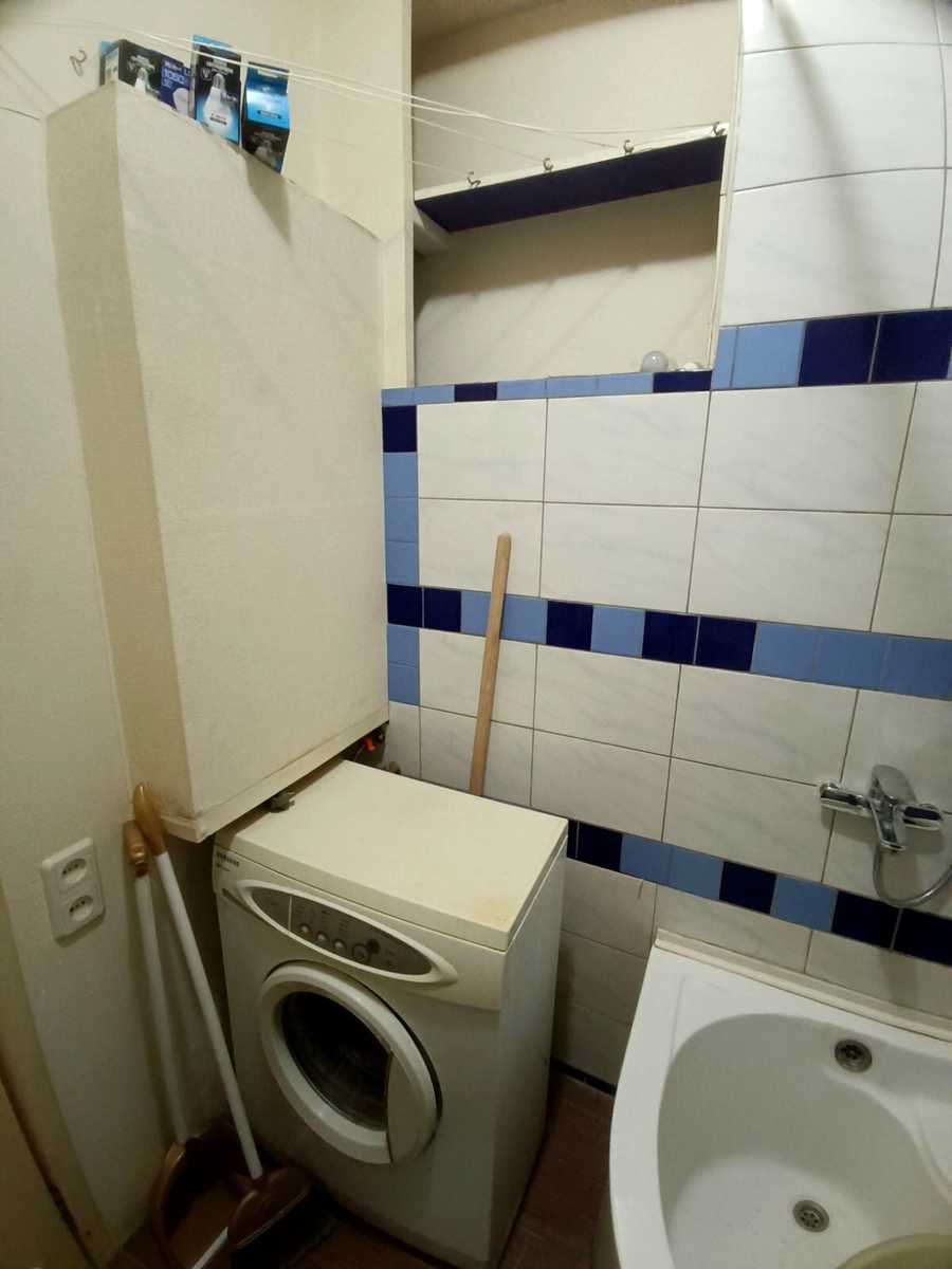 1874777471854113