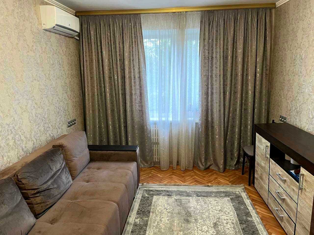 1874783127504911