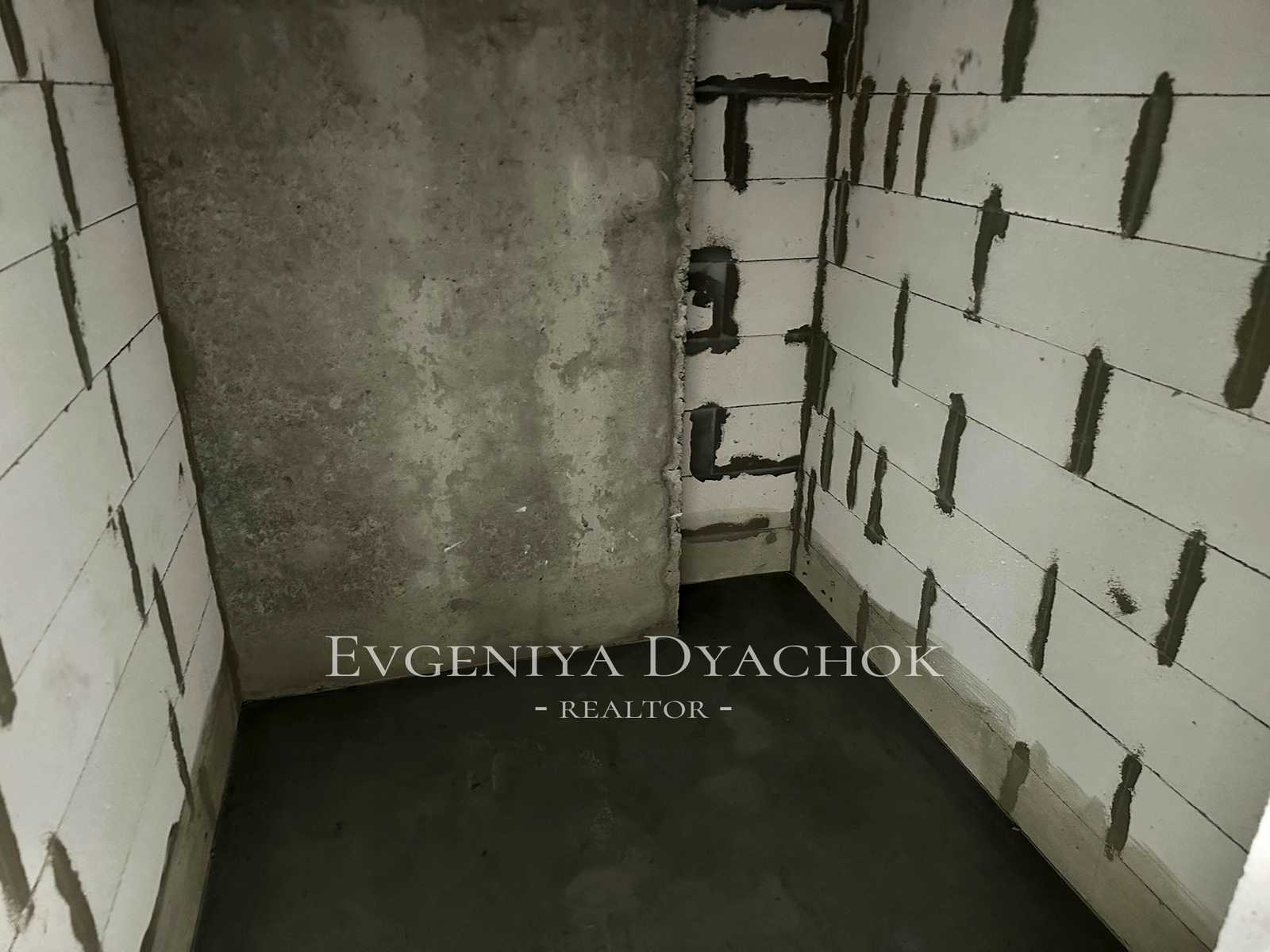 1874783463180345